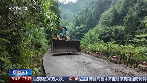 四川沈足溝土石流壓境　吞噬房屋、橋梁　兩村急撤500人　災損尚待估計