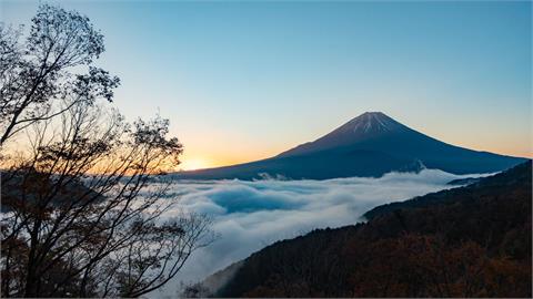 富士山將迎「開山祭」　靜岡縣須走登山口同步7/1開放