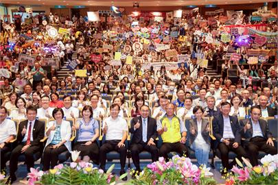 快新聞／表揚模範公務員　侯友宜：齊心讓新北成為幸福城市