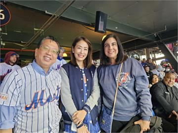 快新聞／不只賈董來開球！　紐約大都會台灣日還有「嬌點」低調觀賽