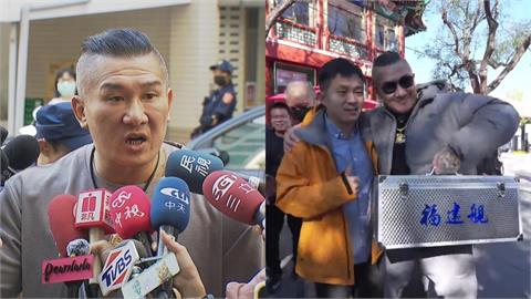 館長遭心腹反咬⋯「怕會上新聞」忍淚！下秒突對「所有中國同胞」喊：我愛你們