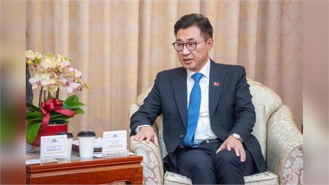 最新／江啟臣正式表態了！宣布參選台中市長　和楊瓊瓔爭取藍營提名