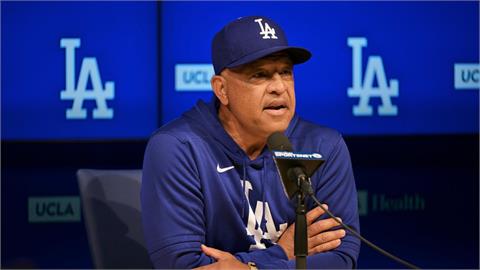 MLB／大谷翔平5局無安打教頭換投被打爆全場狂噓！羅伯斯賽後「正面回應」