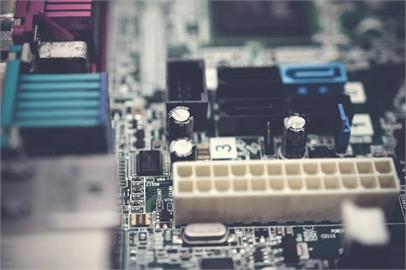 對中製傳統晶片進行貿易調查　美11日召開公聽會