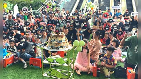 超萌觀光大使「高雄熊」５／２１生日　中央公園化身「熊寶同樂會」