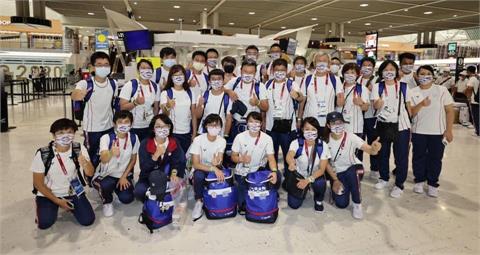 台灣最後的代表團搭機返國！蔡英文驚喜獻聲：大家都在等著你們回來
