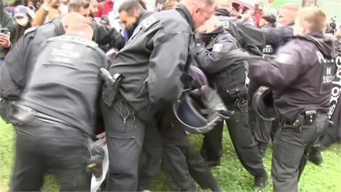 「挺巴示威潮」擴散！　德國學生與警爆衝突