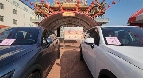 蛇年擲筊賽！　西螺新天宮加碼百萬電動車、純銀項鍊