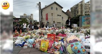 三峽車禍奪3命悼念鮮花零食擺滿現場　公所擬「讓愛延續」將食物給需要者