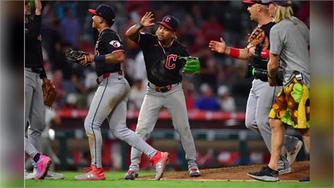MLB／電影劇情真實上演！新秀年齡造假還涉假死立墓碑「8000萬簽約金」恐泡湯