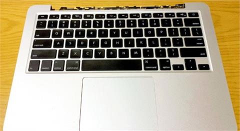 蘋果「斷頭」MacBook還能用？他巧手變身「類Mac Mini」大讚：CP值非常高