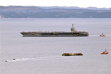 美「福特號」航艦即將返國　川普推「海上自由架構」籲各國護航荷莫茲