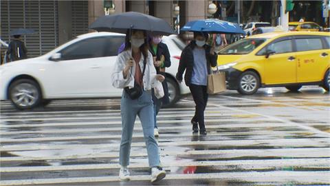 週末大雷雨炸全台…「2地區」又濕又冷!鄭明典曝「降雨路徑」:海邊→山區