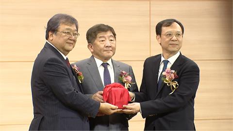 衛福部長交棒石崇良! 邱泰源:續實踐賴總統"健康台灣"