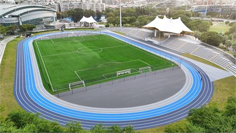 新莊田徑場全新改裝 三色跑道藏巧思 全面升級再造運動新體驗
