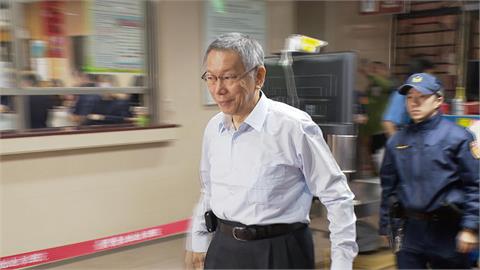 張景森作證發文喊話柯 「把那個狗仔頭關在家裡管好」