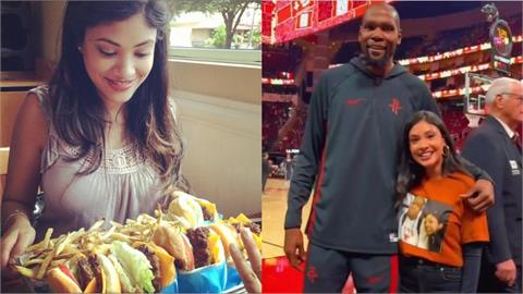 NBA(影)/KD杜蘭特「神秘女伴」曝光!美女同學神操作穿上17年前合影T恤到場