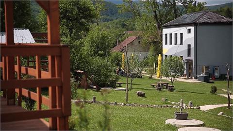 波士尼亞佩茨卡幾乎廢村　經十年努力轉變成旅遊勝地