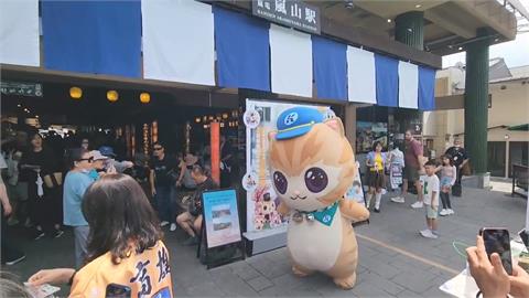 高雄捷運最強外交官！　蜜柑站長驚喜現身京都嵐山