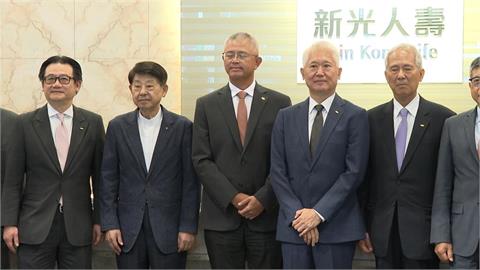 新新併前最後交易日！新光金午盤爆32萬張大量漲3.08% 台新金漲逾6%