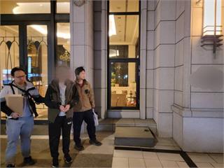 龜山詐騙車手超商印假資料露餡！面交取款現場遭警方逮捕