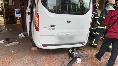 快新聞／採訪車事故遭惡意造謠　三立電視：已報警