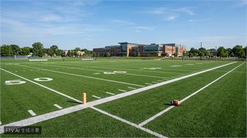 NFL熊隊外接手Luther Burden訓練受傷　腿部不適退場