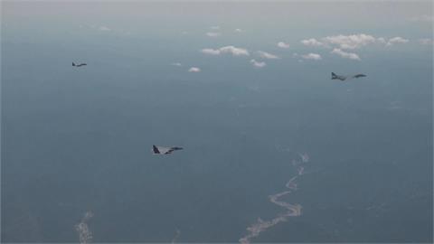 兩韓緊張！南韓怒止「919軍事協議」　美國轟戰機軍演投彈秀肌肉