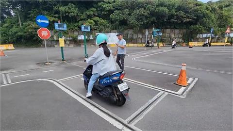 考駕照難度更高了！機車筆試新制「這題型」全改版　實施時間曝光