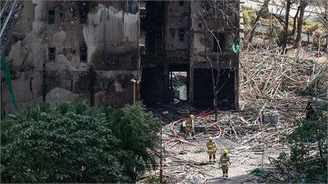 「熄」禁「評」？香港男子發起徹查宏福苑大火連署　慘遭國安警察訊問