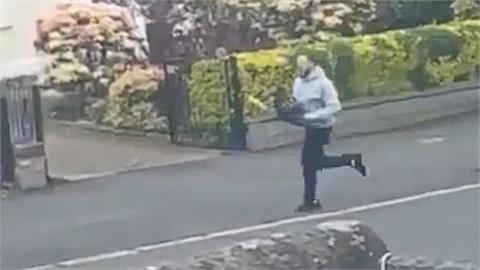 有影／男手持電鋸「狂追警察」氣嗆：把你剁成肉醬！法官看恐怖畫面也嚇到：太駭人