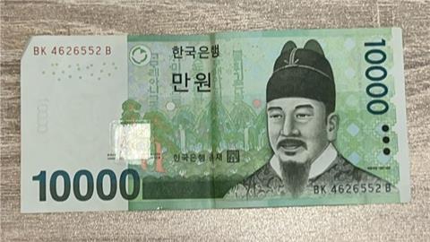 垃圾袋塞滿「59萬現金」男拾金不昧報警！半年無人領鉅款主人竟變他…
