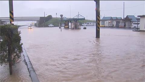 日本北陸再遭暴雨！ 警報從5級降至4級  鐵路部分路段仍停開