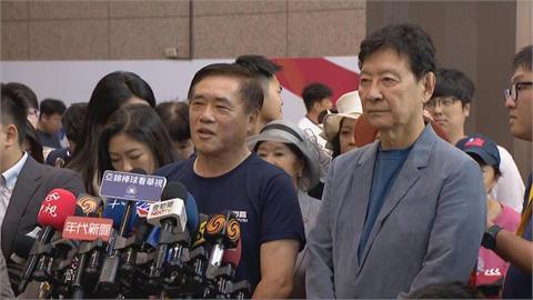 快新聞／盼做造王者！趙少康陪同領表參選黨魁　郝龍斌：我絕不選總統
