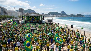 巴西大選開跑！Lula對決Bolsonaro之子　厭倦選民面臨老面孔