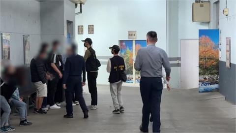 台中西區離奇雙屍命案！　情侶倒臥浴室臉朝下、頸部皆有刀傷