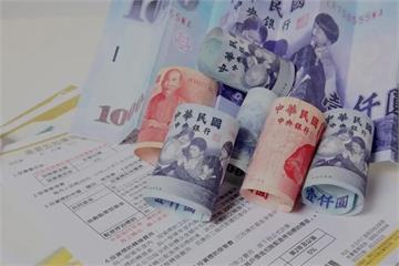 勞保調高反失低收資格　勞動部：即起開放弱勢「暫時拋棄」全額年金