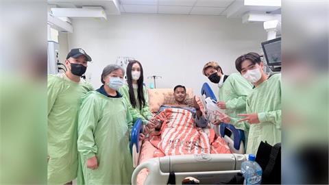 范瑋琪「穿隔離衣趴趴走」挨轟！粉絲急護航「醫師也這樣」前台大醫傻眼了
