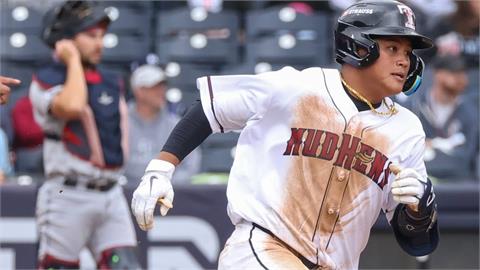 MiLB(影)/「台灣怪力男」李灝宇連6場敲安!挑戰好球帶成功霸氣甩棒上壘