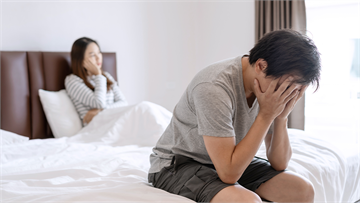無套一夜換來「菜花」上身！ 癌症風險恐飆9倍以上，醫籲男性更該打HPV疫苗