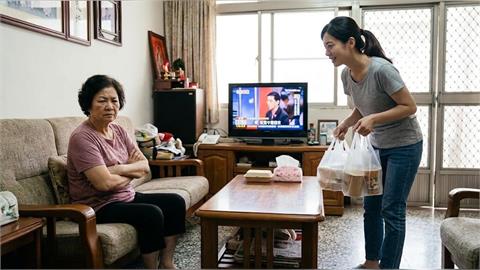 買午餐回家「沒做1事」被婆婆抱怨！人妻傻眼「這麼矯情」兩派網戰翻：是禮貌