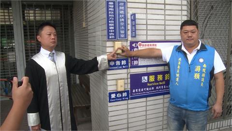 游顥偕律師提告蔡培慧誹謗「抹紅」　蔡培慧秀游顥訪中國照反擊