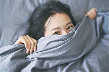 16歲少女下海接客老船長瘋狂　交易被逮拱出最惡淫媒
