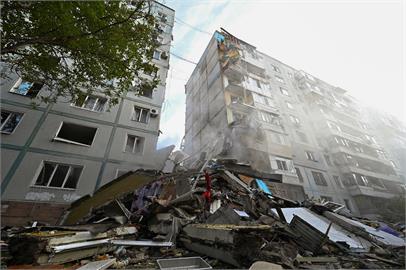 快新聞／扎波羅熱遭砲擊！ 烏克蘭官員：至少12人喪生、數十人受傷