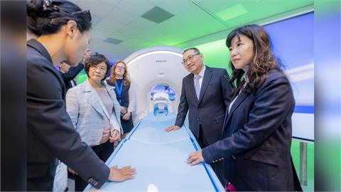 快新聞／78萬高齡人口挑戰！侯友宜赴荷蘭鏈結大廠　打造智慧健康城市