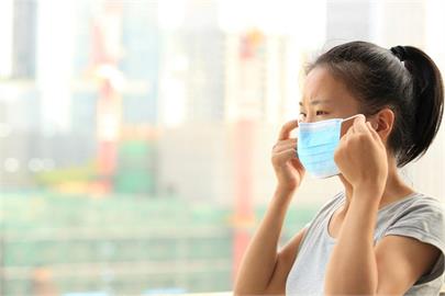 快新聞／X光一照右肺下方一大片全白　台中女返日探親回台確診黴漿菌肺炎