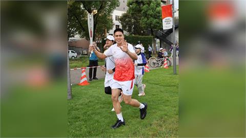 亞運／聖火傳遞最後階段開跑！「台灣隊長」陳盈駿代表參加笑開懷