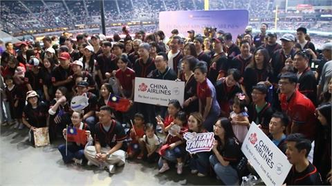 獨！亞利桑那響尾蛇台灣日　張泰山開球！三太子也來了