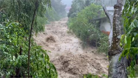 雲林古坑12條溪流達土石流黃色警戒　80人預防性撤離安置