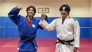 炎亞綸推拿喊腰痛！ 「慘叫出聲」被金曲歌王嗆：你敗腎欸